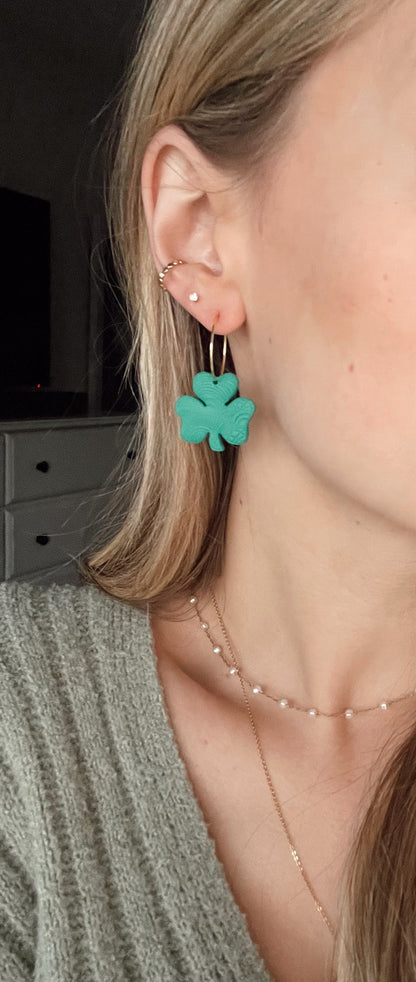 Clover Hoops